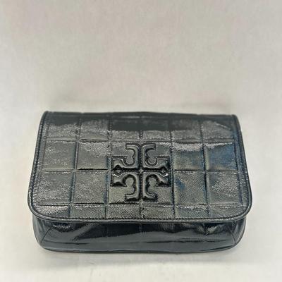 Tory Burch - Marion Quilted Patent Leather Clutch