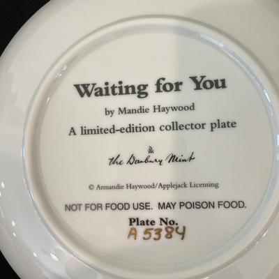 8 Scottie Dog Decorative Plates