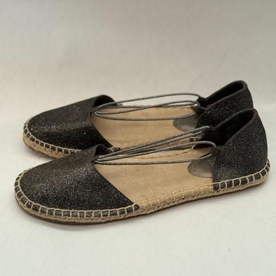 REACTION - Kenneth Cole Size 8.5 Womens Flats