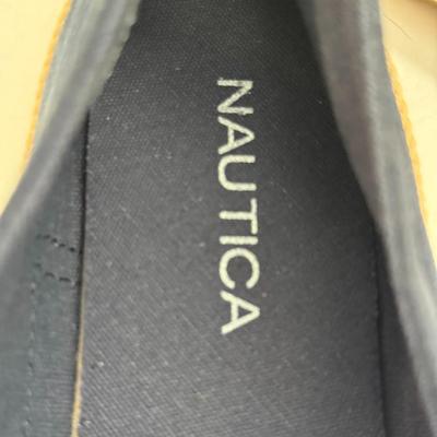 Nautica - Size 8.5 Womens Shoes