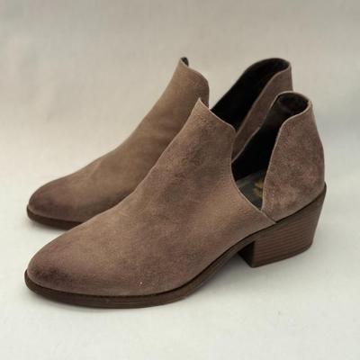 Fergalicious Size 8.5 Womens Boots