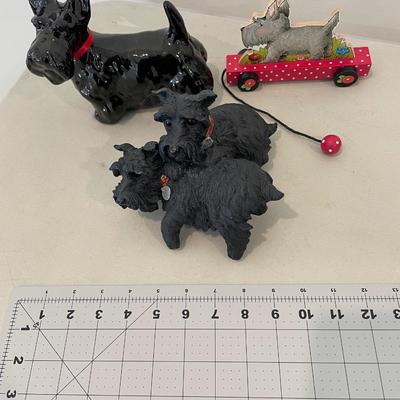 Scottie Dog Decor lot