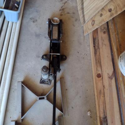 Pair of Vehicle Jacks