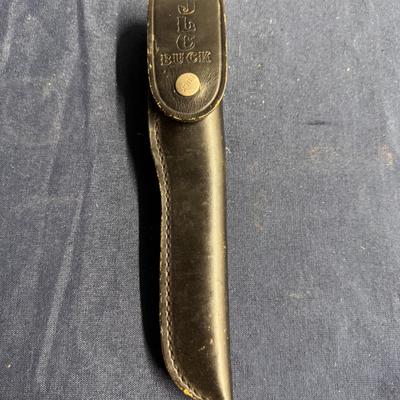 Buck fixed blade 121 hunting knife, with black sheath
