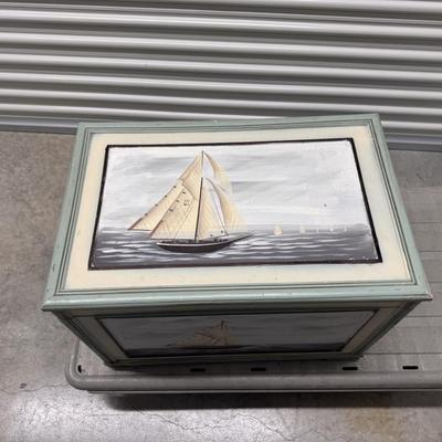 Storage chest