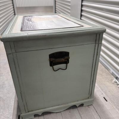 Storage chest