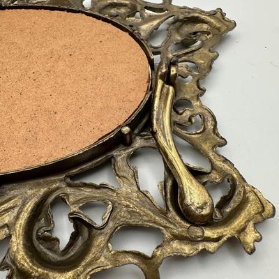 Pair of Ornate Vintage Italian Oval Picture Frames – Made in Italy