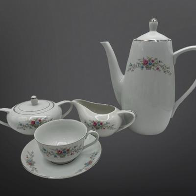 Florentine Coffee/Tea Service Set for 16