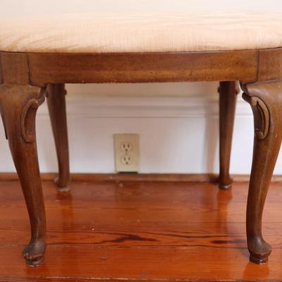 Vintage Upholstered Vanity Bench with Carved Legs