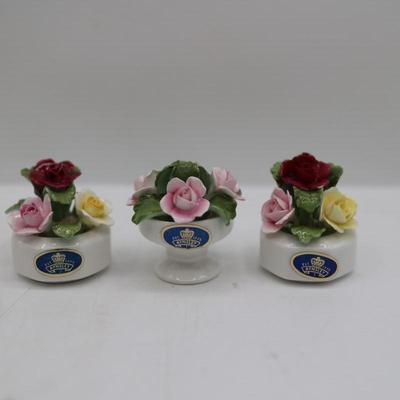 Vintage Aynsley Bone China Flowers in Vases