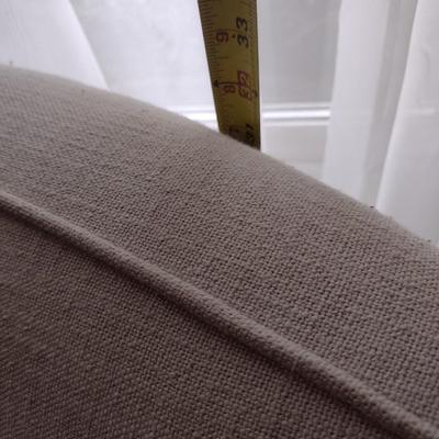 Haverty's Upholstered Sitting Chair Wheat Color