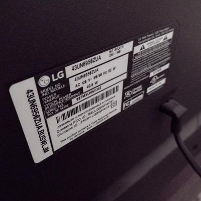 LG Brand 42" Flat Screen TV with Remote