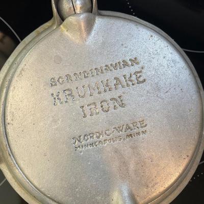 Nordic-Ware Krumkaka Iron