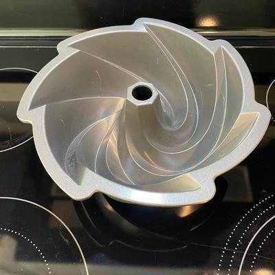 Specialty Bundt Pan