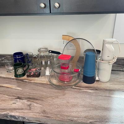 Kitchen Lot, Braun Immersion blender, Nut Grinder, Pyrex