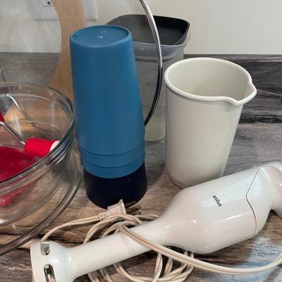 Kitchen Lot, Braun Immersion blender, Nut Grinder, Pyrex