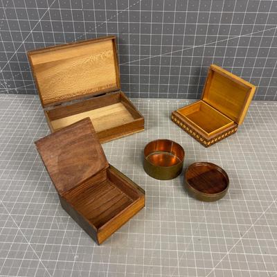 Sale Photo Thumbnail #124: Collection. Fair Condition. Vintage Possibly Antique? 