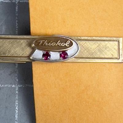 Sale Photo Thumbnail #489: WOW!!! Collectible. Probably Real Gems Gold!!