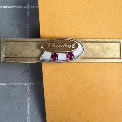 Sale Photo Thumbnail #488: WOW!!! Collectible. Probably Real Gems Gold!!