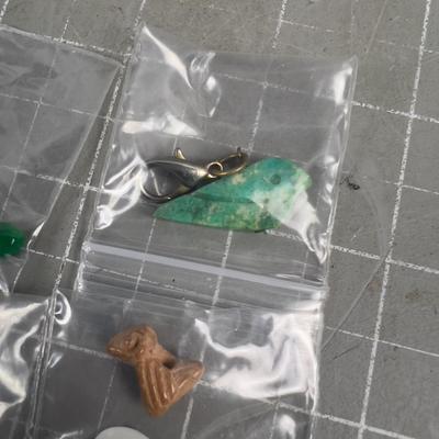 Sale Photo Thumbnail #508: ?  Stones.   