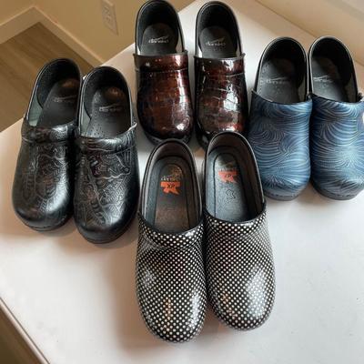 4 Pair Nice Dansko Clogs 38/39