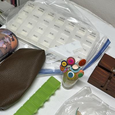 Lot 254 Assortment of stuff