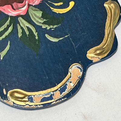 Lot 260 Vintage looking Scandanavian Clock