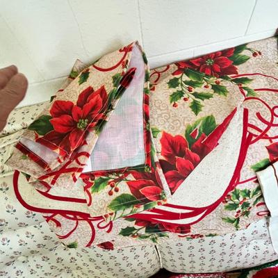 Lot 274 Asst. Linens