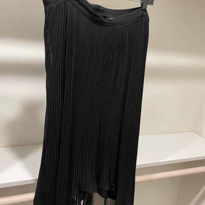 Halston Black Pleated Skirt size 16
