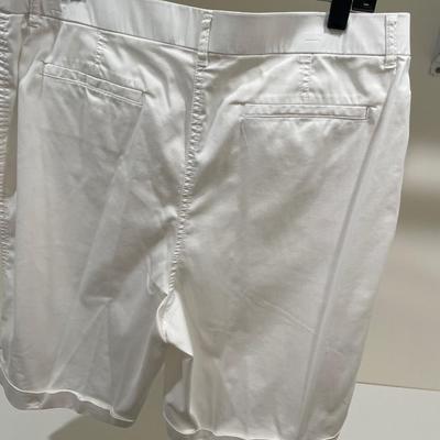 Chicos White Shorts Size 2.5