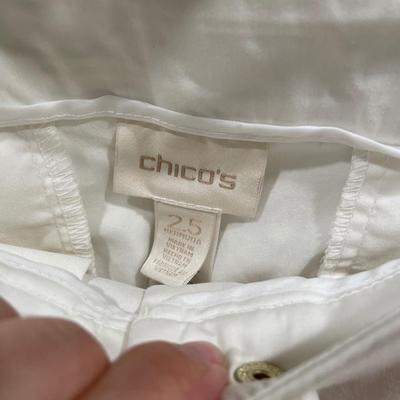 Chicos White Shorts Size 2.5