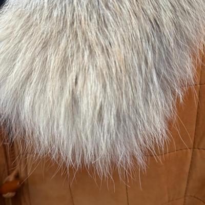Size L Fur Lined Suede Coat