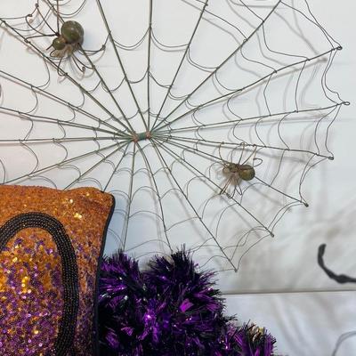 Halloween Decor Lot