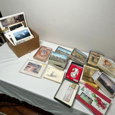 Lot 290 Big lot of greeting cards!