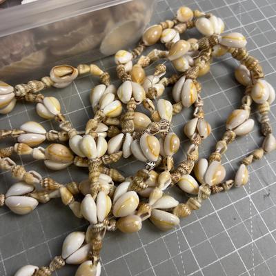 Sale Photo Thumbnail #746: I hear Hawaii Calling!!! Genuine Sea Shells. 