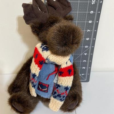 Boyd’s Bears Plush Moose with Scarf