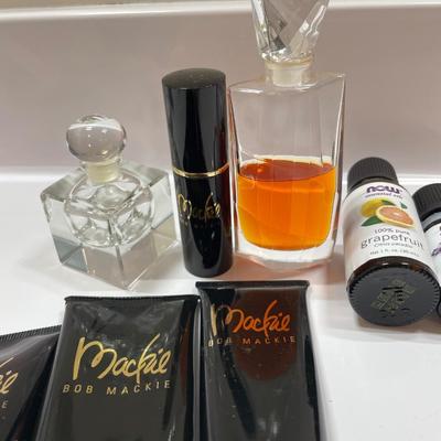 Bob Mackie Fragrance/Lotions and Essential Oils