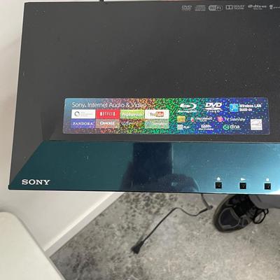 2 Sony DVD Players