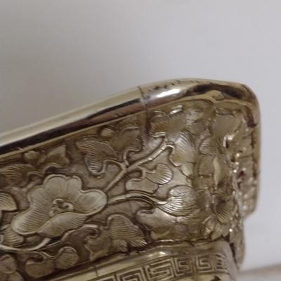Gilt Dragon Design Decorative Plate with Metal Stand- Approx 12 1/4" x 7 1/2"