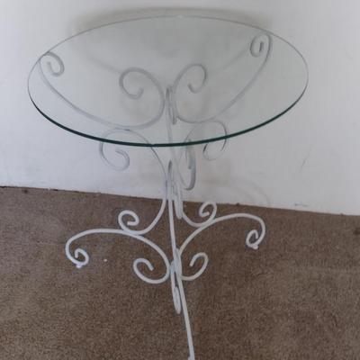 Small, Scroll Design Metal Wire Accent Table with Glass Top- Approx 16 1/2" in Diameter, 18" Tall