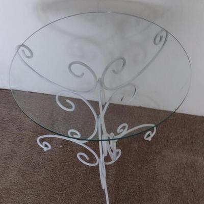 Small, Scroll Design Metal Wire Accent Table with Glass Top- Approx 16 1/2" in Diameter, 18" Tall