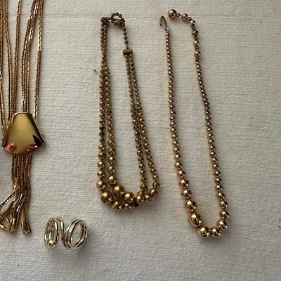 Sale Photo Thumbnail #563