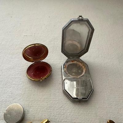 Sale Photo Thumbnail #572
