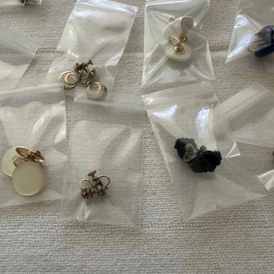 Sale Photo Thumbnail #703