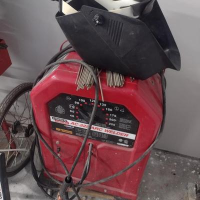 Lincoln AC-225 Arc Welder