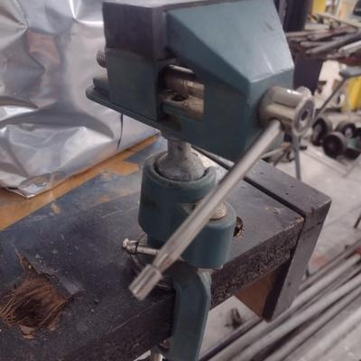 Machinist's 3" Jaw Bench Vise