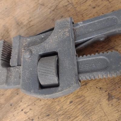 Industrial Model 24" Adjustable Pipe Wrench