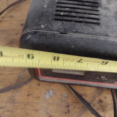 Sears 6/2 Amp Manual Battery Charger