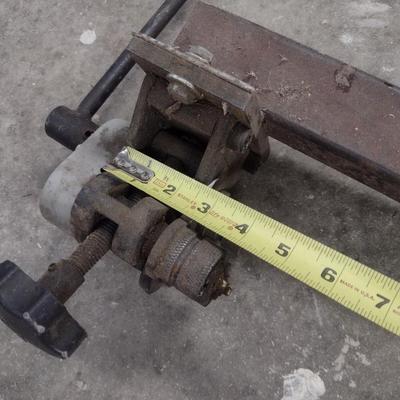 Manual Tin or Tube Three Wheel Roller/Bender with Hitch Attachment
