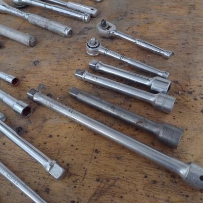 Collection of Ratchets and Extension Bars Various Sized Drives (#9)